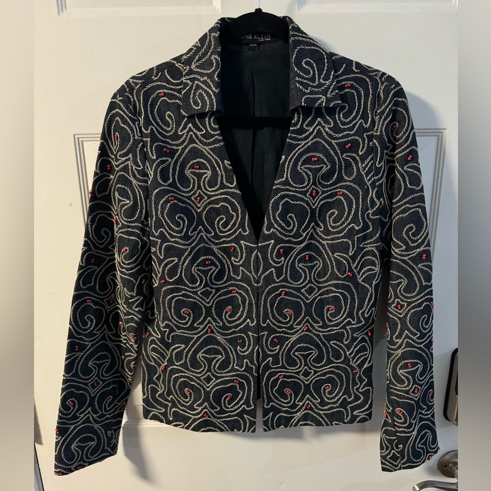 Vintage Granny Navy Swirl Pattern Whip Stitch Embroidered Red Beaded Blazer